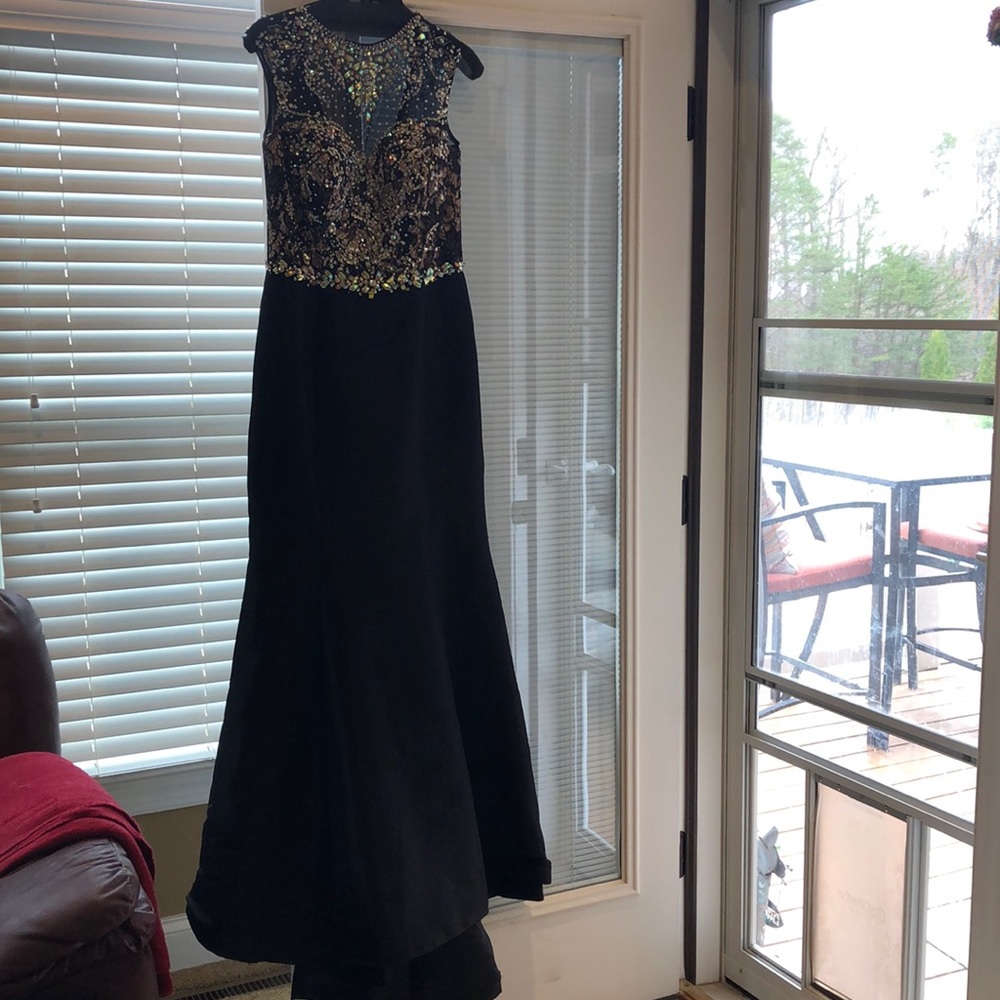 Long prom dress worn once